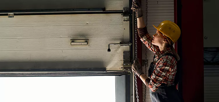 Addressing Common Garage Door Stoppage Issues in Oak Harbor, WA