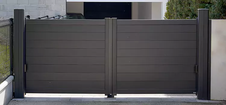 Common Residential Gate Issues We Resolve in Oak Harbor, WA