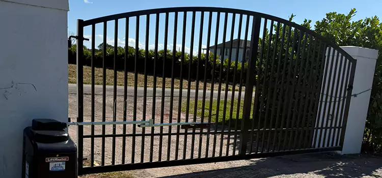 Driveway Fence Repair Oak Harbor