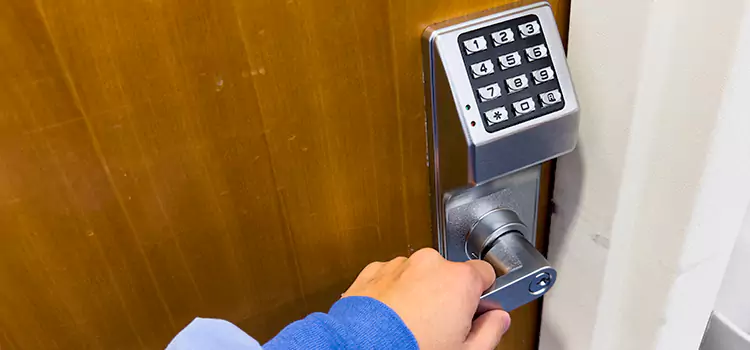 Why Choose Us for Your Keypad Lock Needs in Oak Harbor, WA?