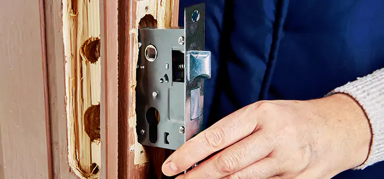 Garage Door Lock Replacement Oak Harbor
